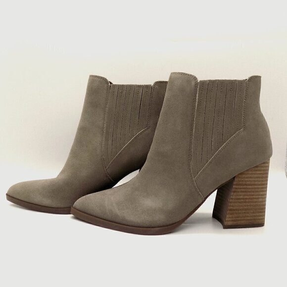 Marc Fisher Ankle Boots Size 11 Ellard Lt Gray - Picture 2 of 8